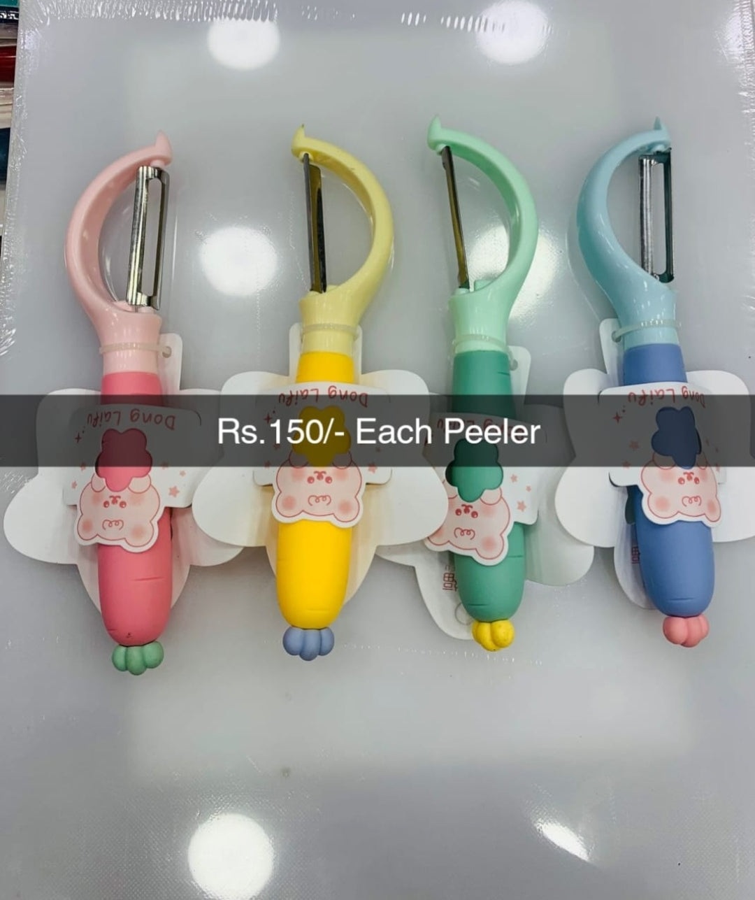 Plastic Vegetable Peeler